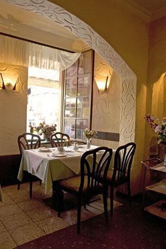 Hotel Kunibert Der Fiese Keulen